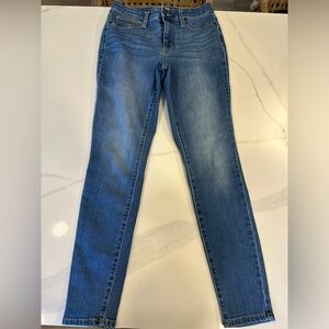 Target Universal Thread Jeggings